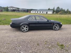 Honda Legend.