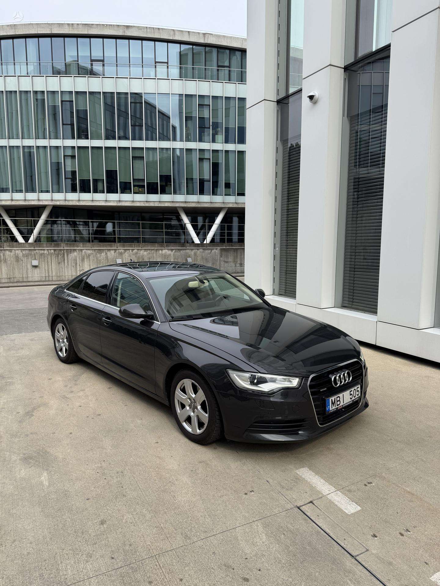 Audi A6.