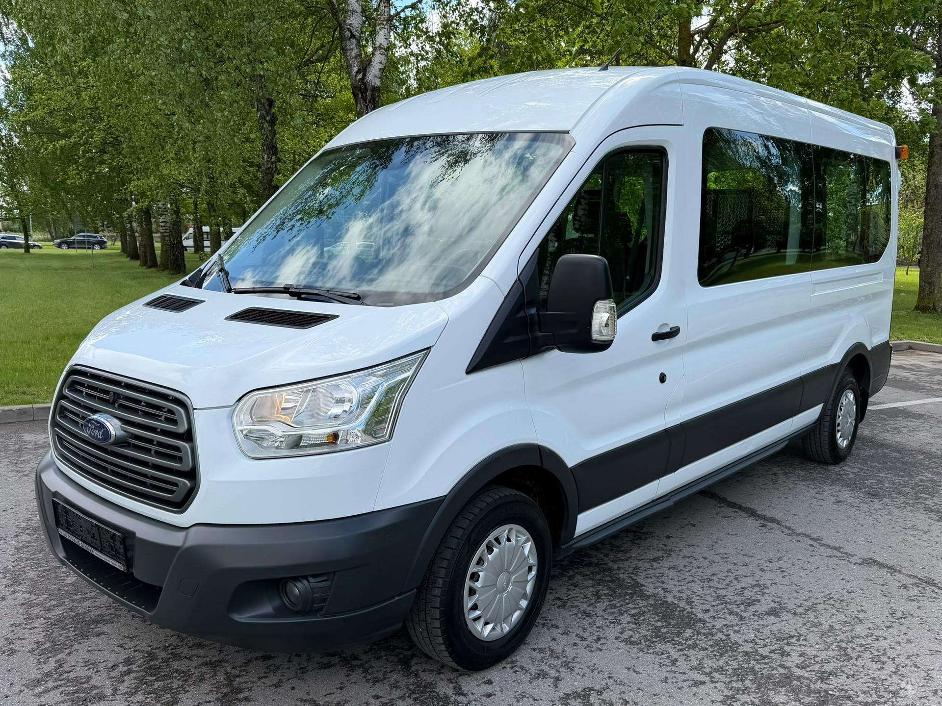 Ford Transit.