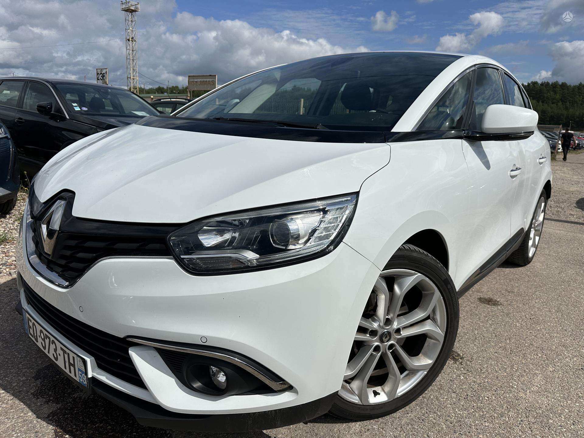 Renault Scenic.