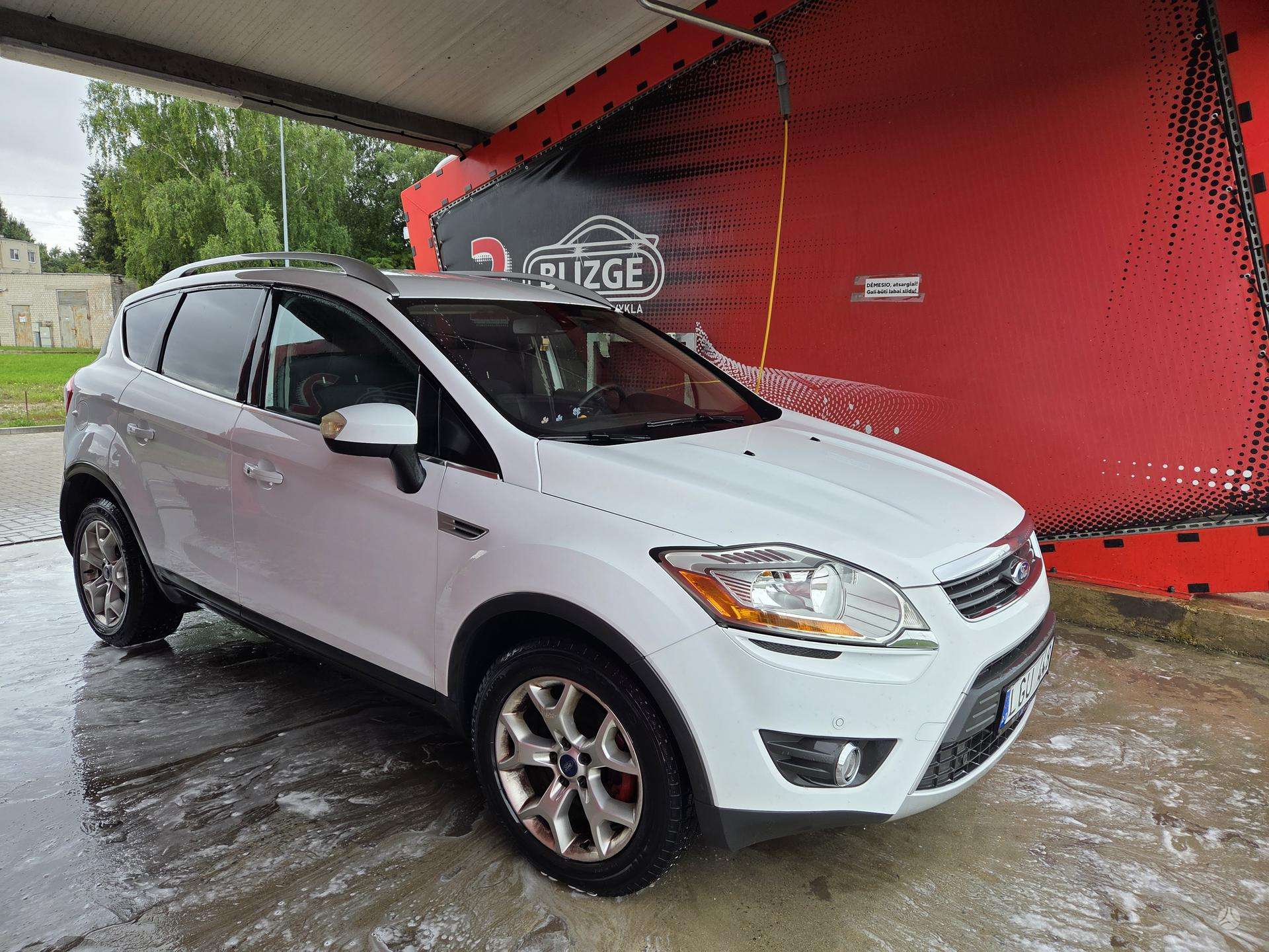 Ford Kuga.
