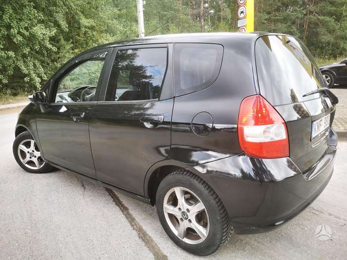 Honda Jazz.