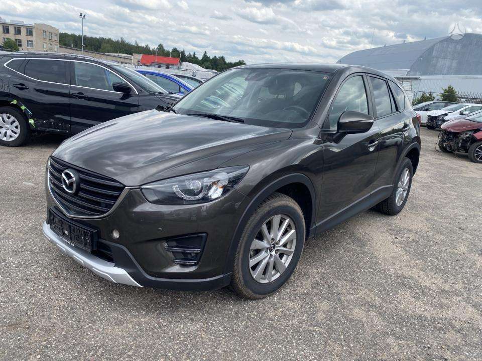 Mazda CX-5.