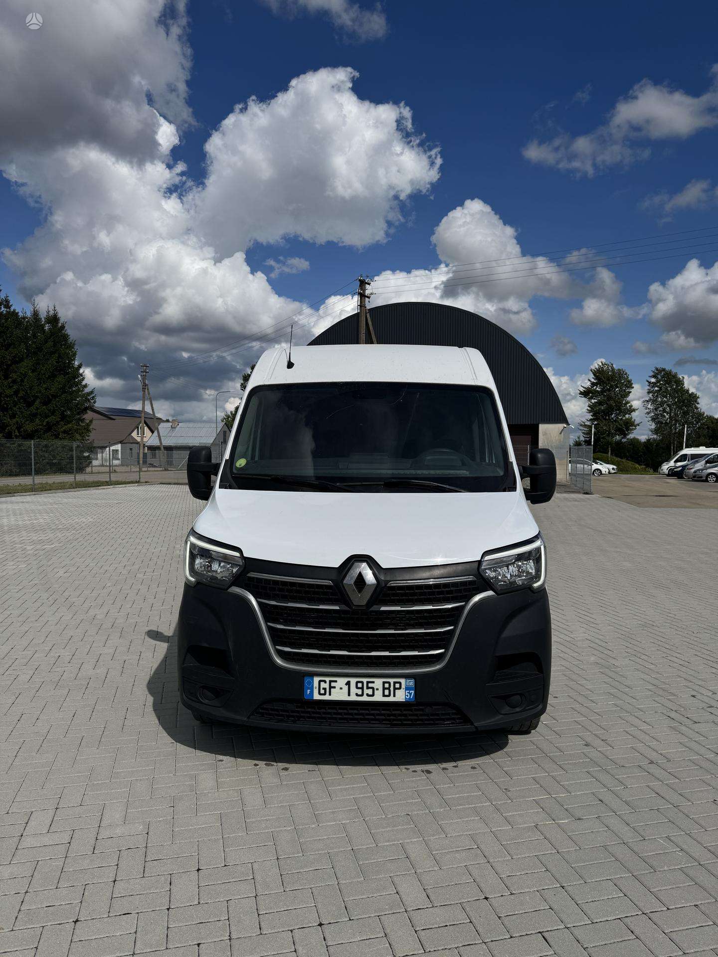 Renault Master.