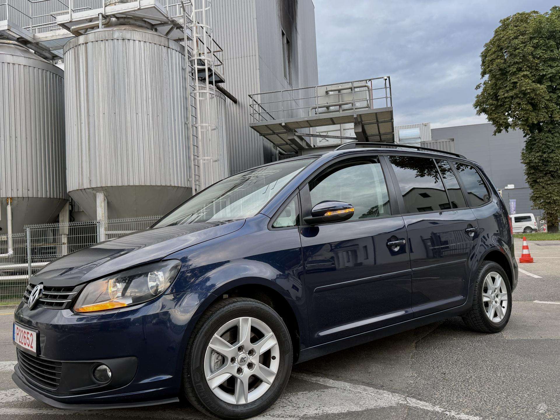 Volkswagen Touran