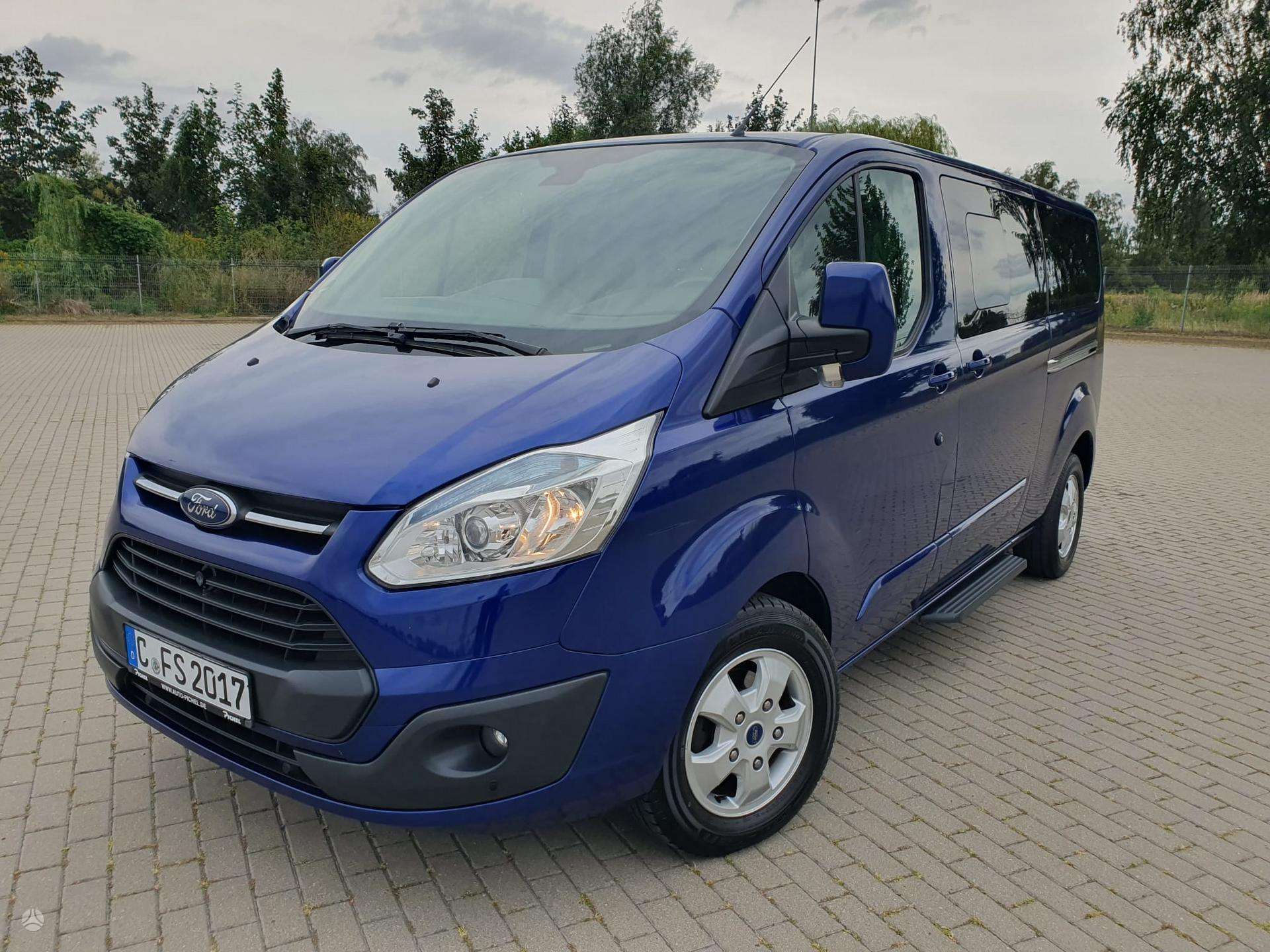 Ford Transit Custom.