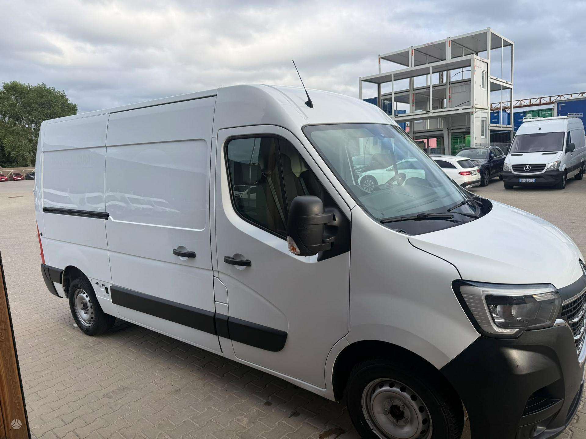 Renault Master.