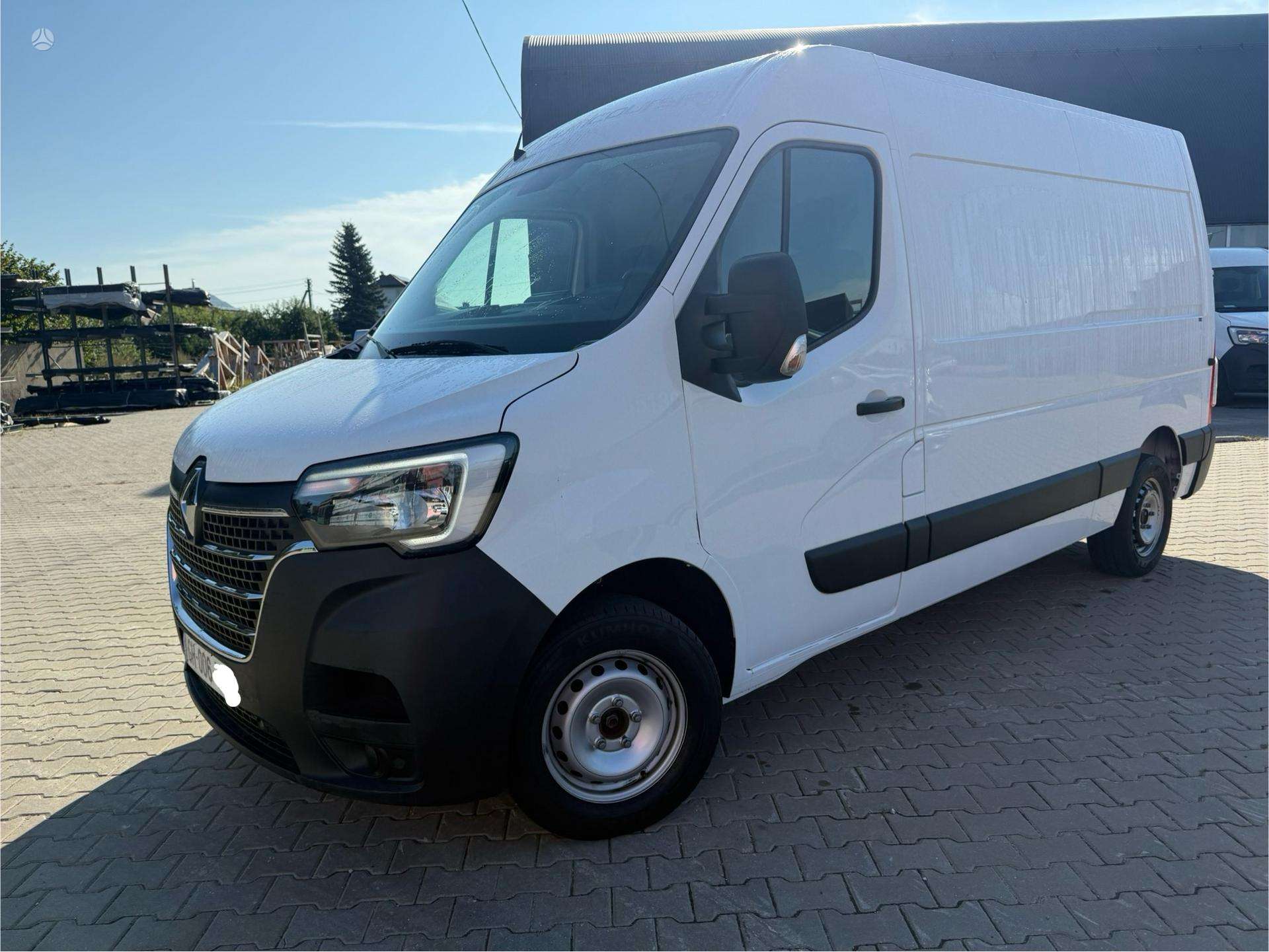 Renault Master.