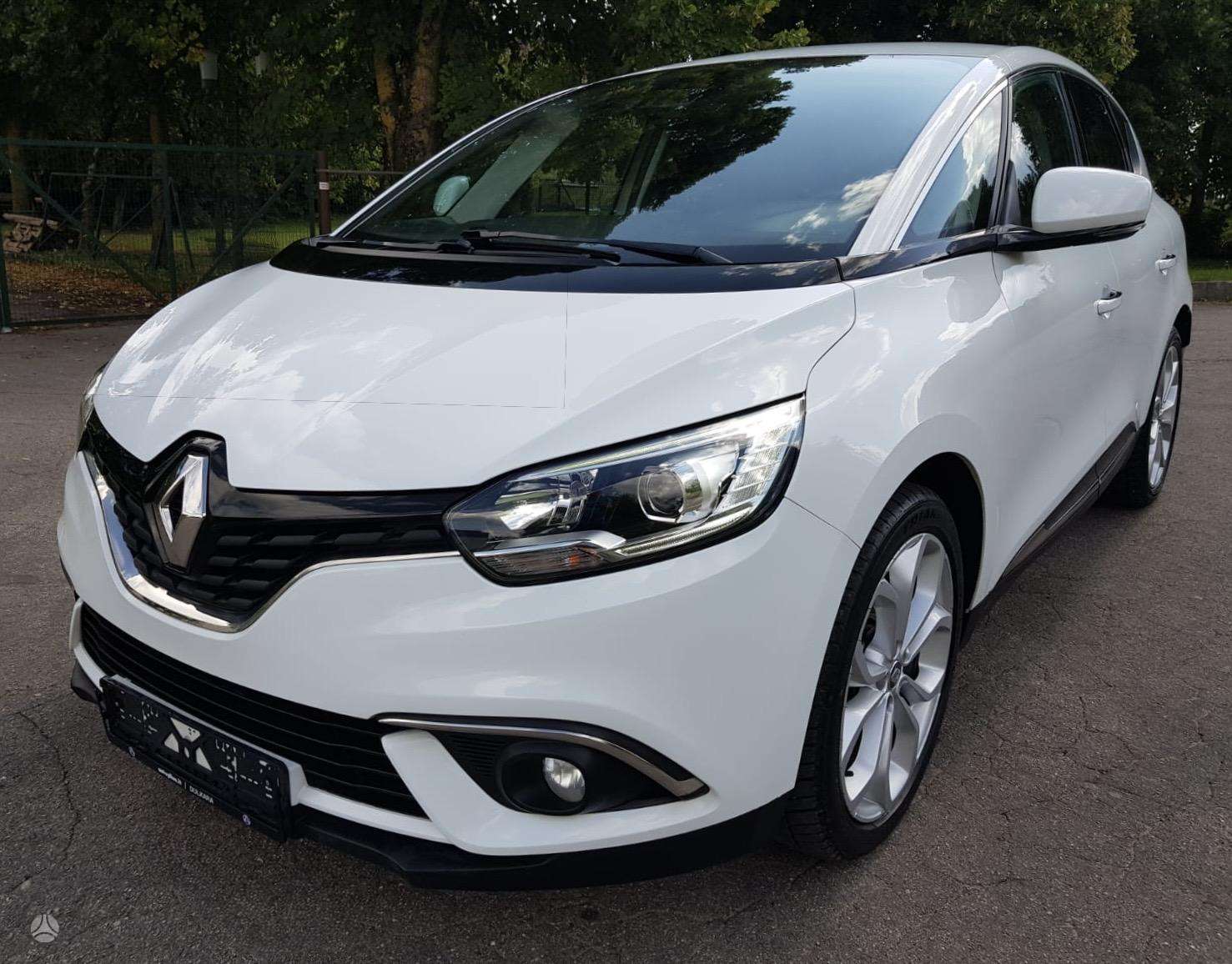 Renault Scenic.