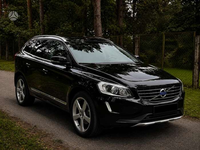 Volvo XC60.