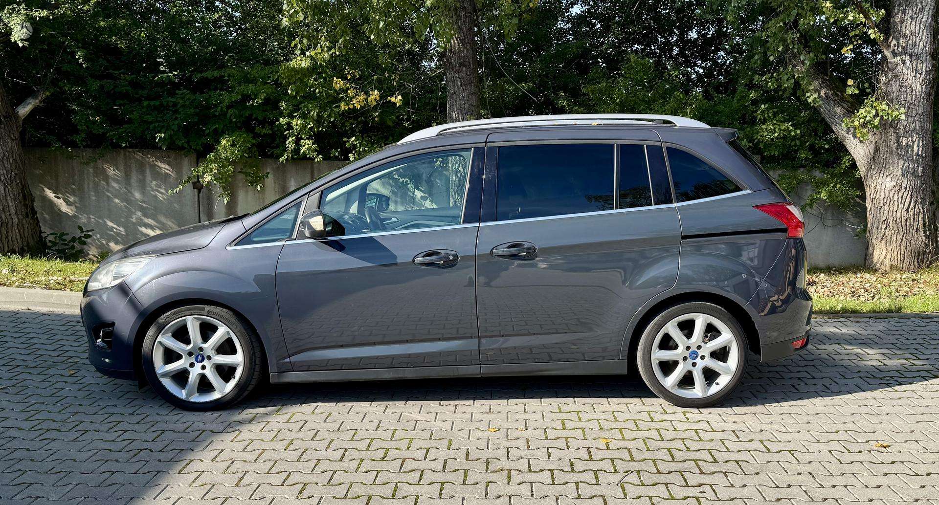 Ford Grand C-MAX.