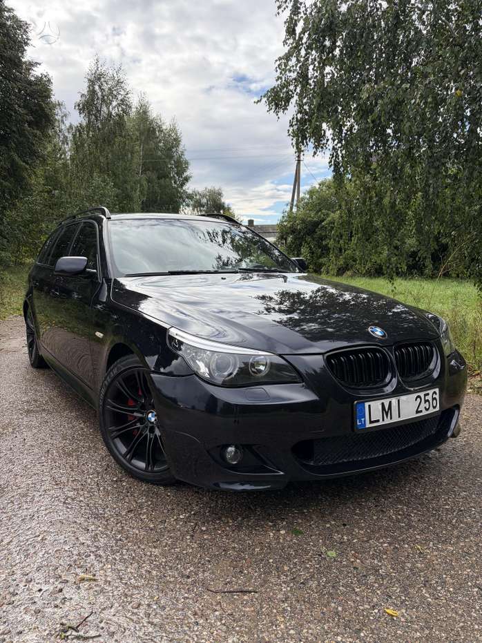 BMW 535.