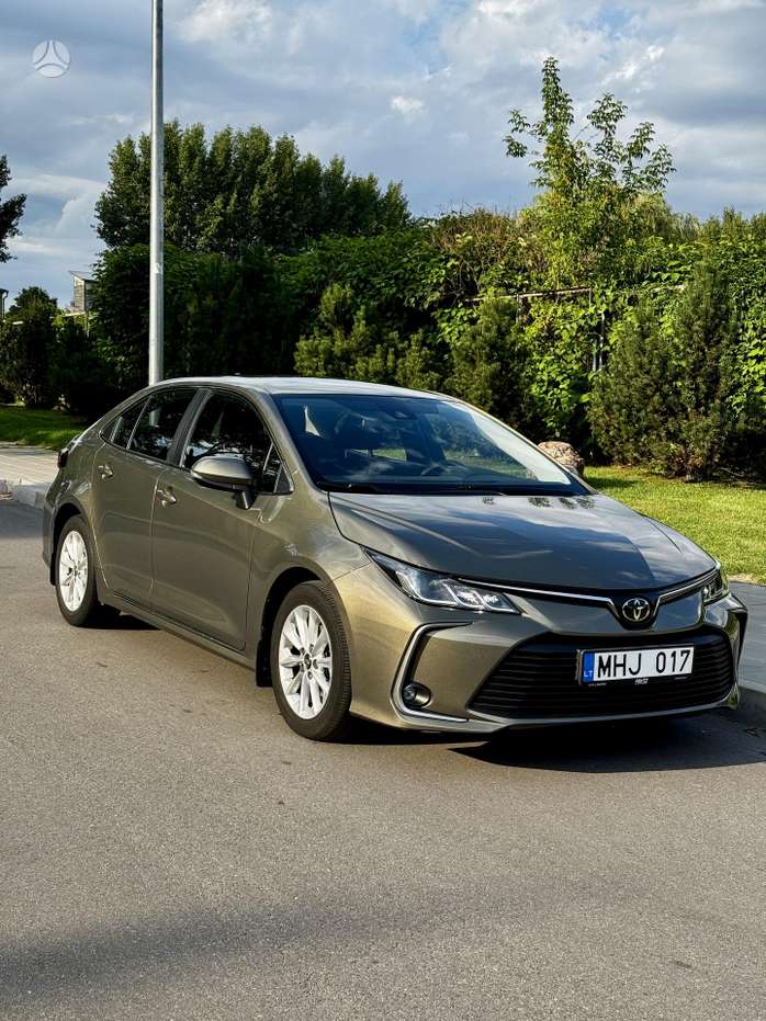 Toyota Corolla.