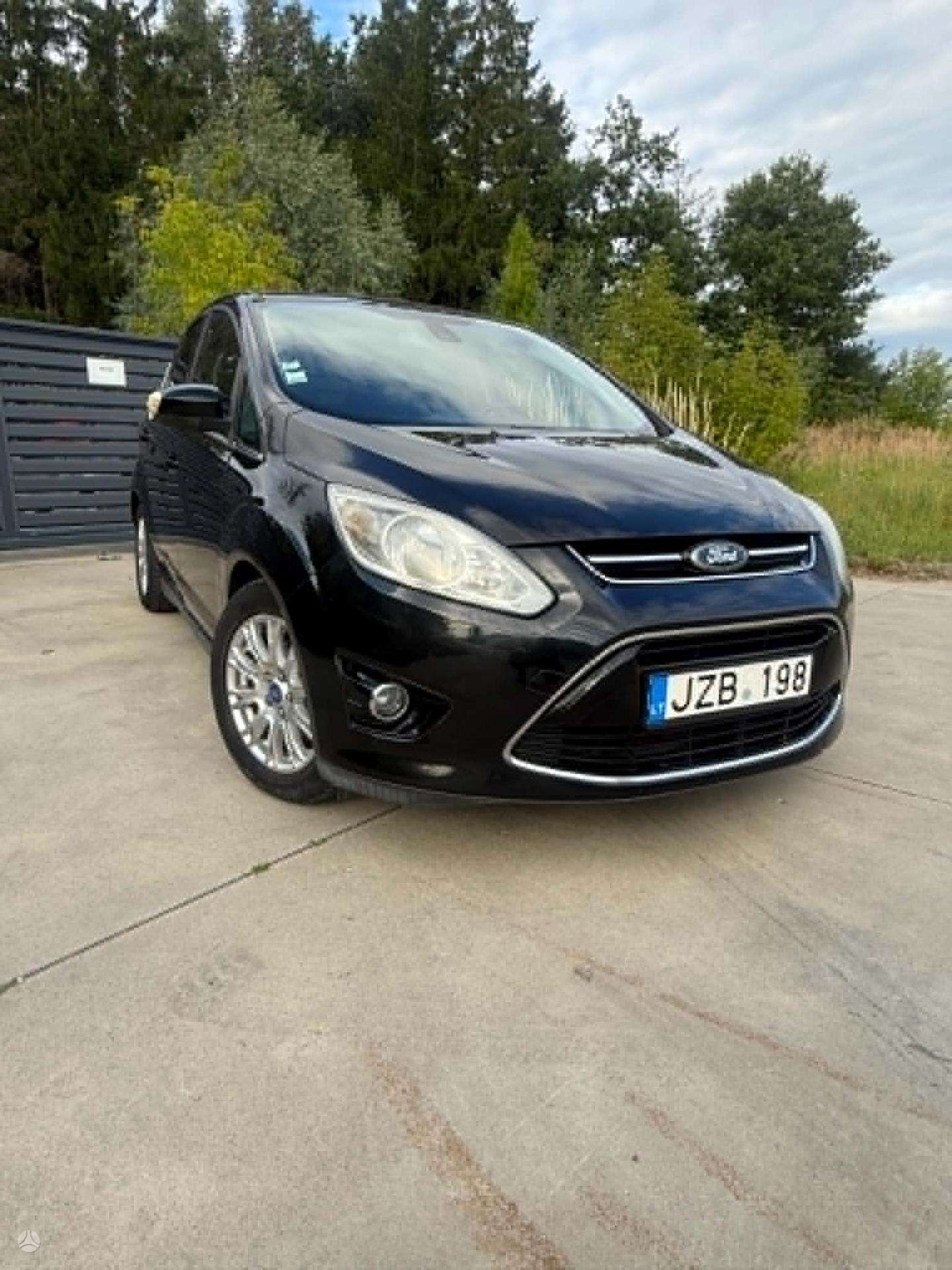 Ford C-MAX.
