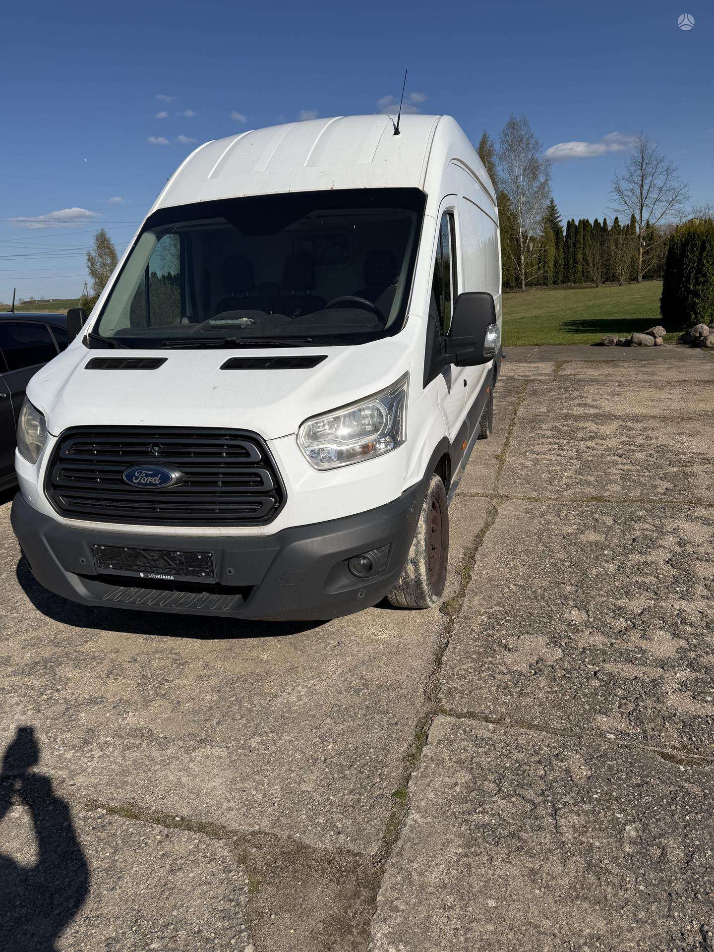 Ford Transit.