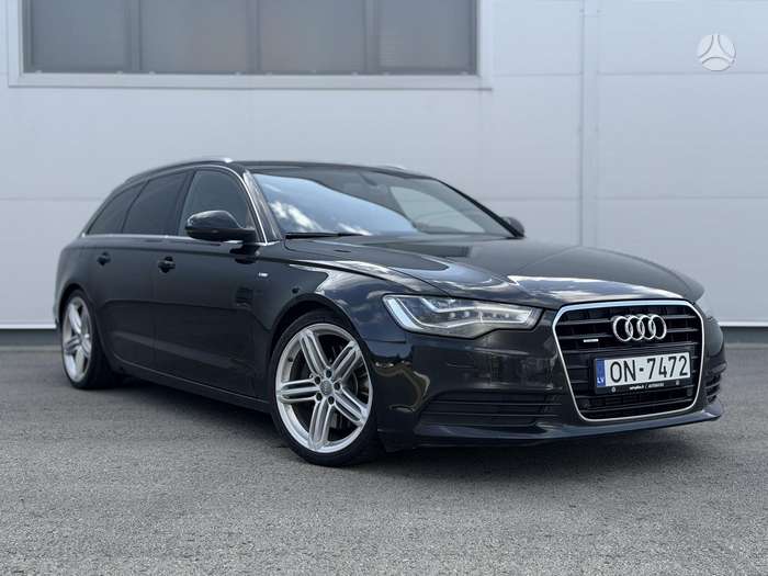 Audi A6.