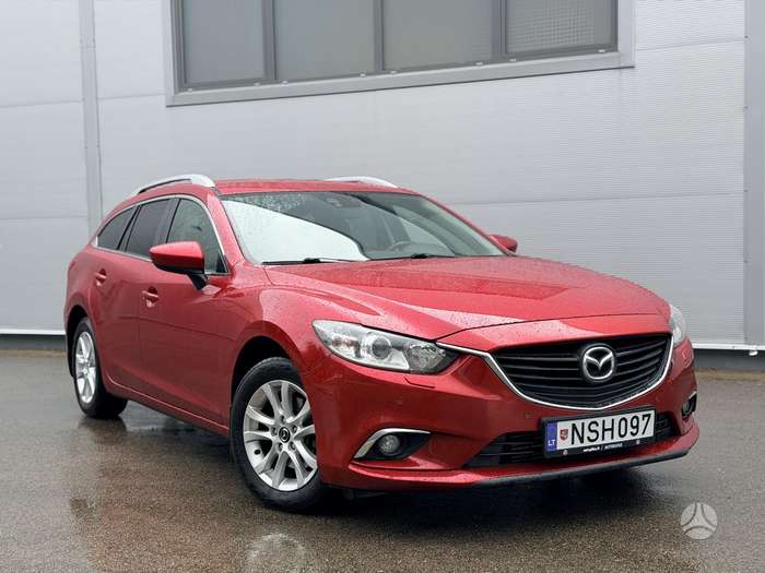 Mazda 6.