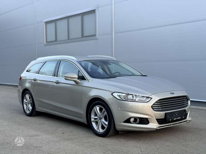 Ford Mondeo.