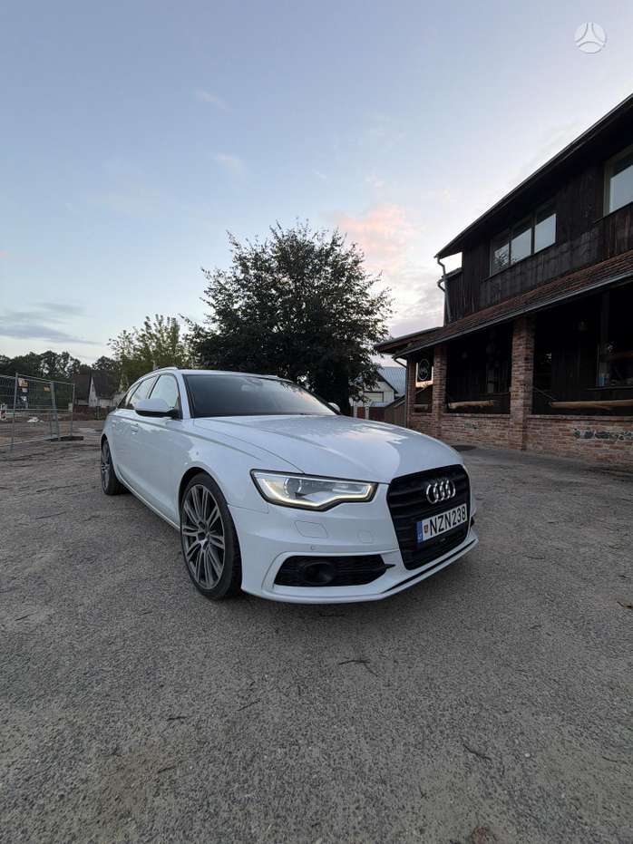 Audi A6.