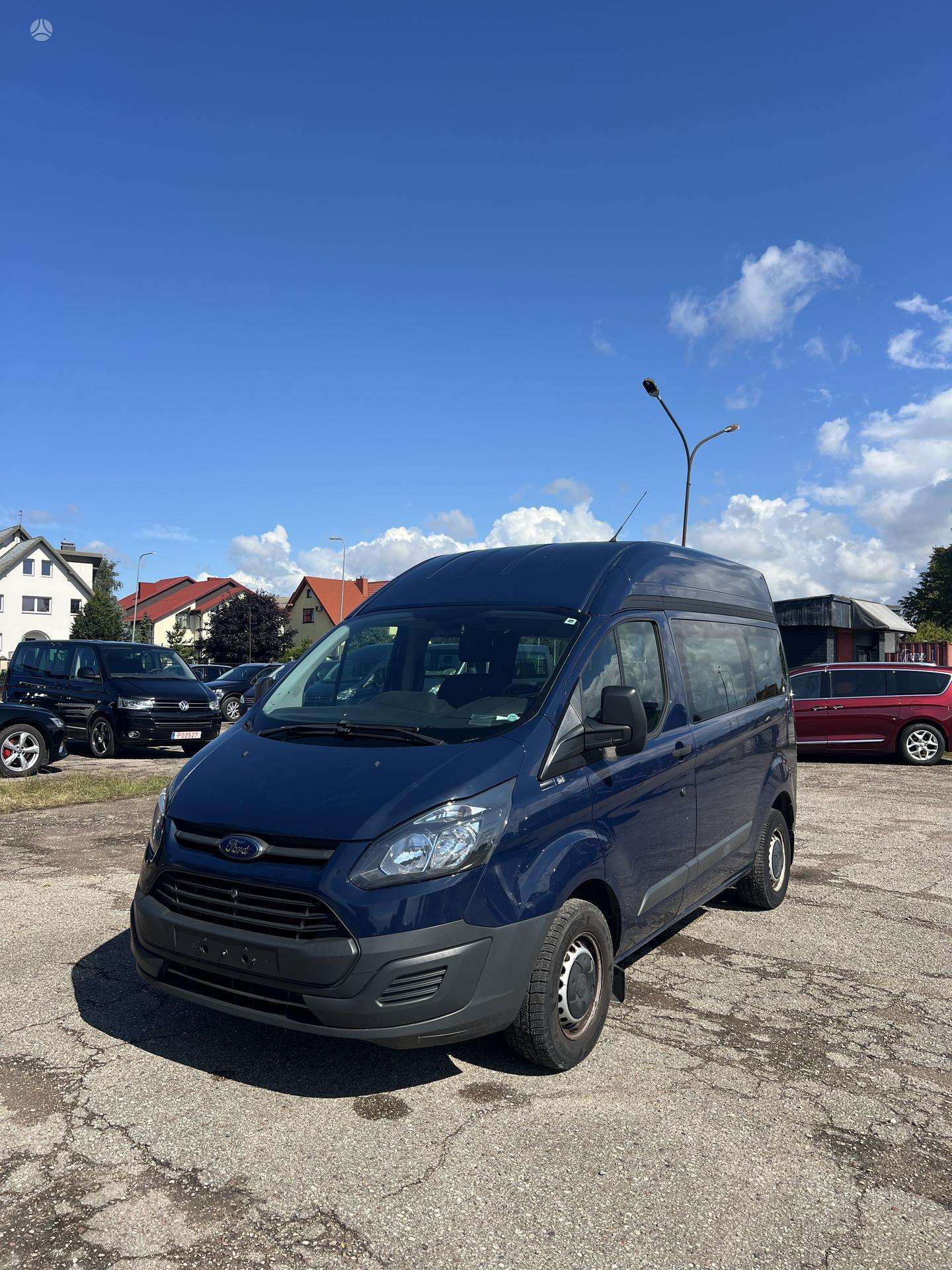 Ford Tourneo Custom.