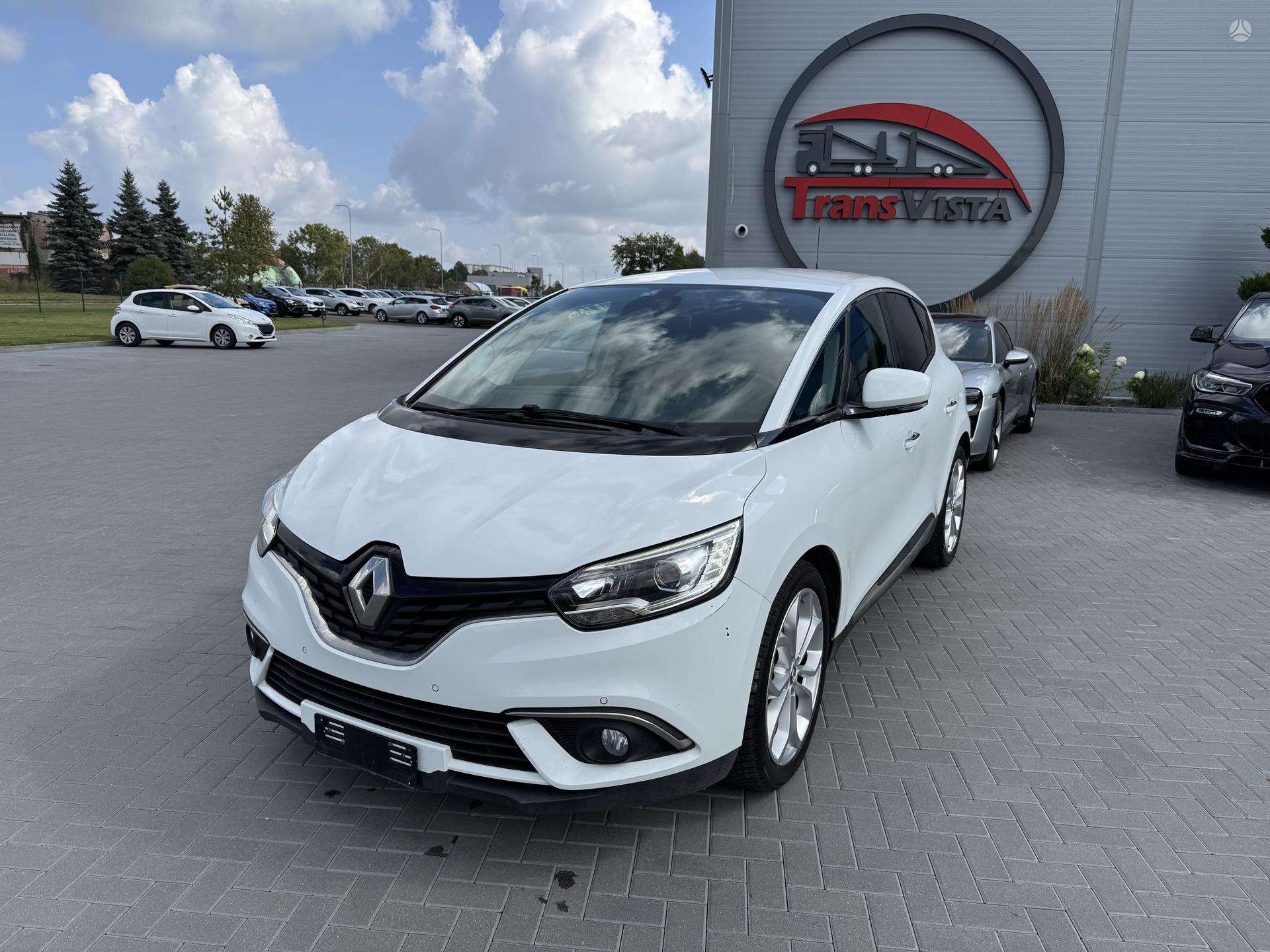 Renault Scenic.