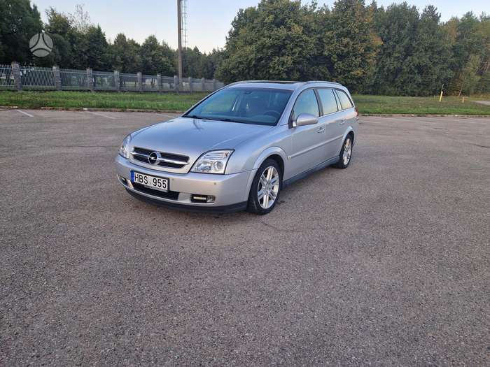 Opel Vectra.