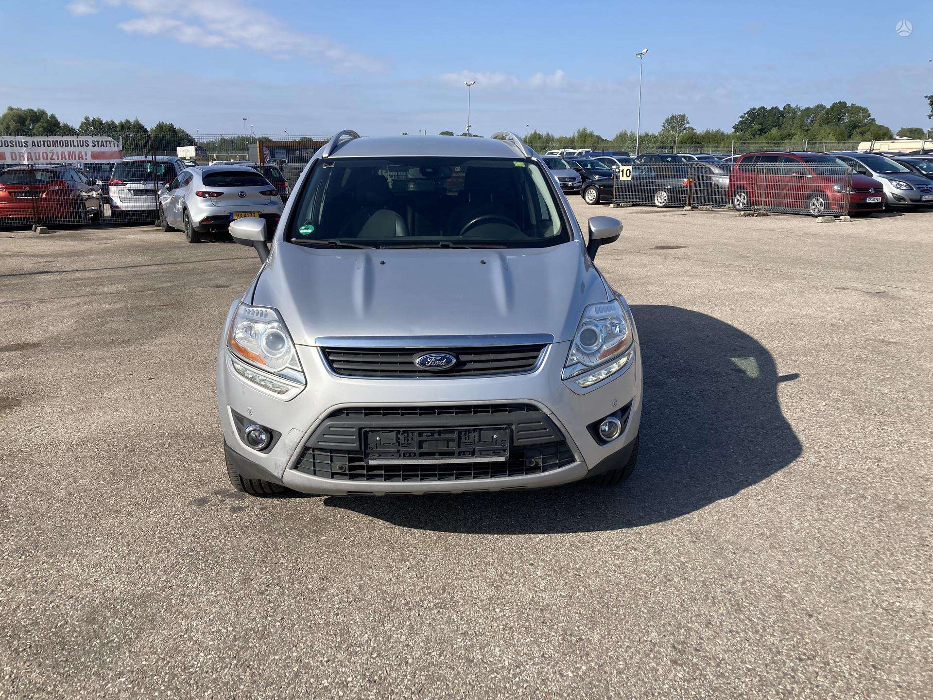 Ford Kuga.
