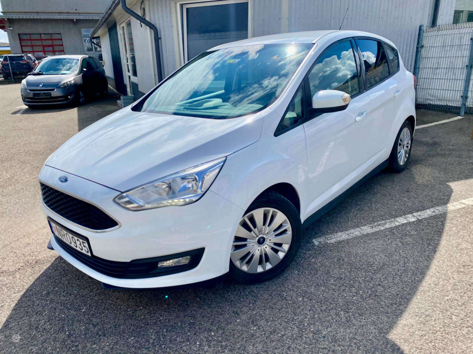 Ford C-MAX.