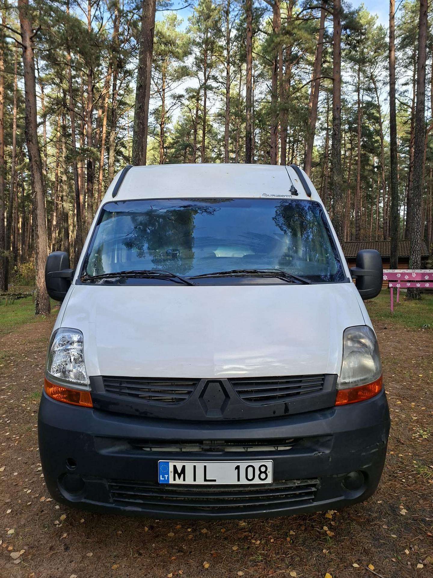 Renault Master.