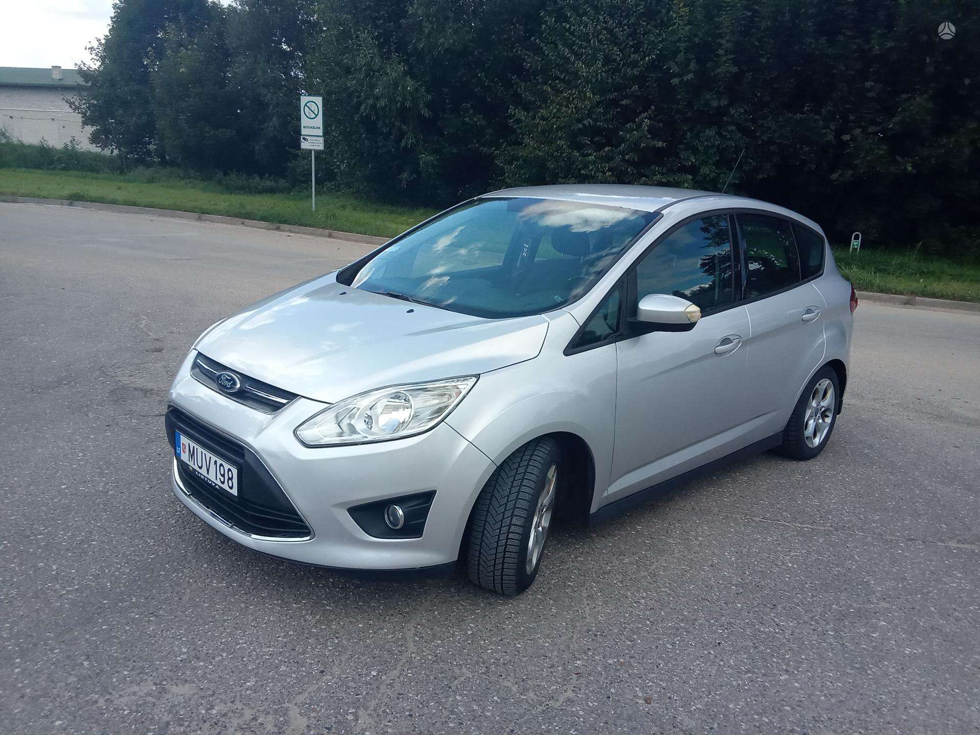 Ford C-MAX.