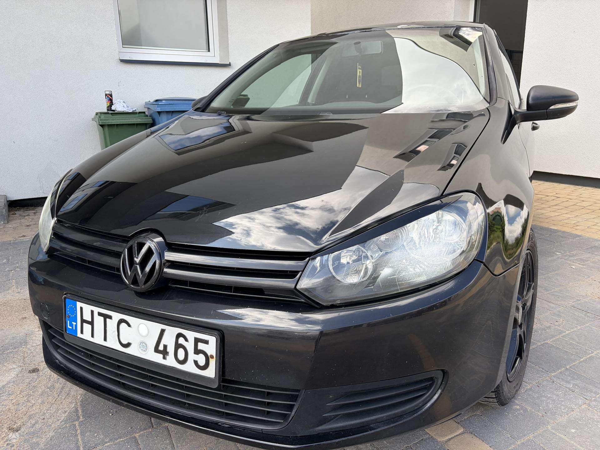 Volkswagen Golf.