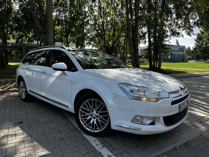 Citroen C5.