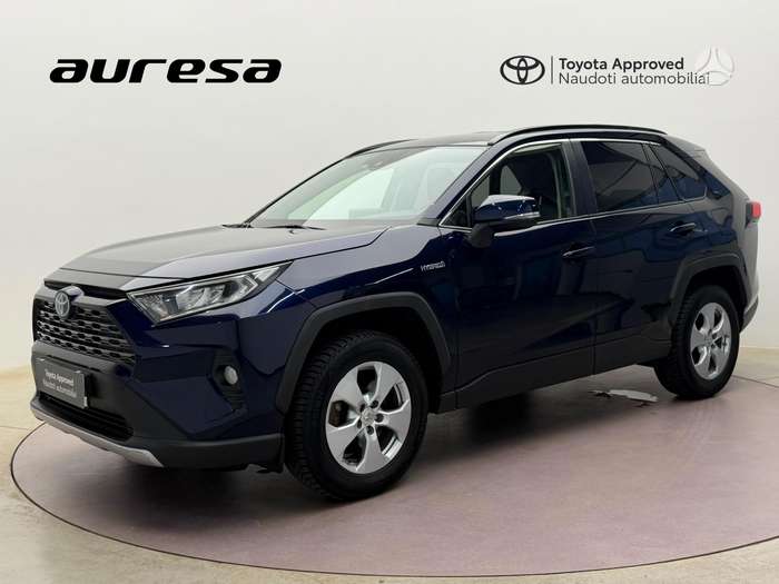Toyota RAV4.