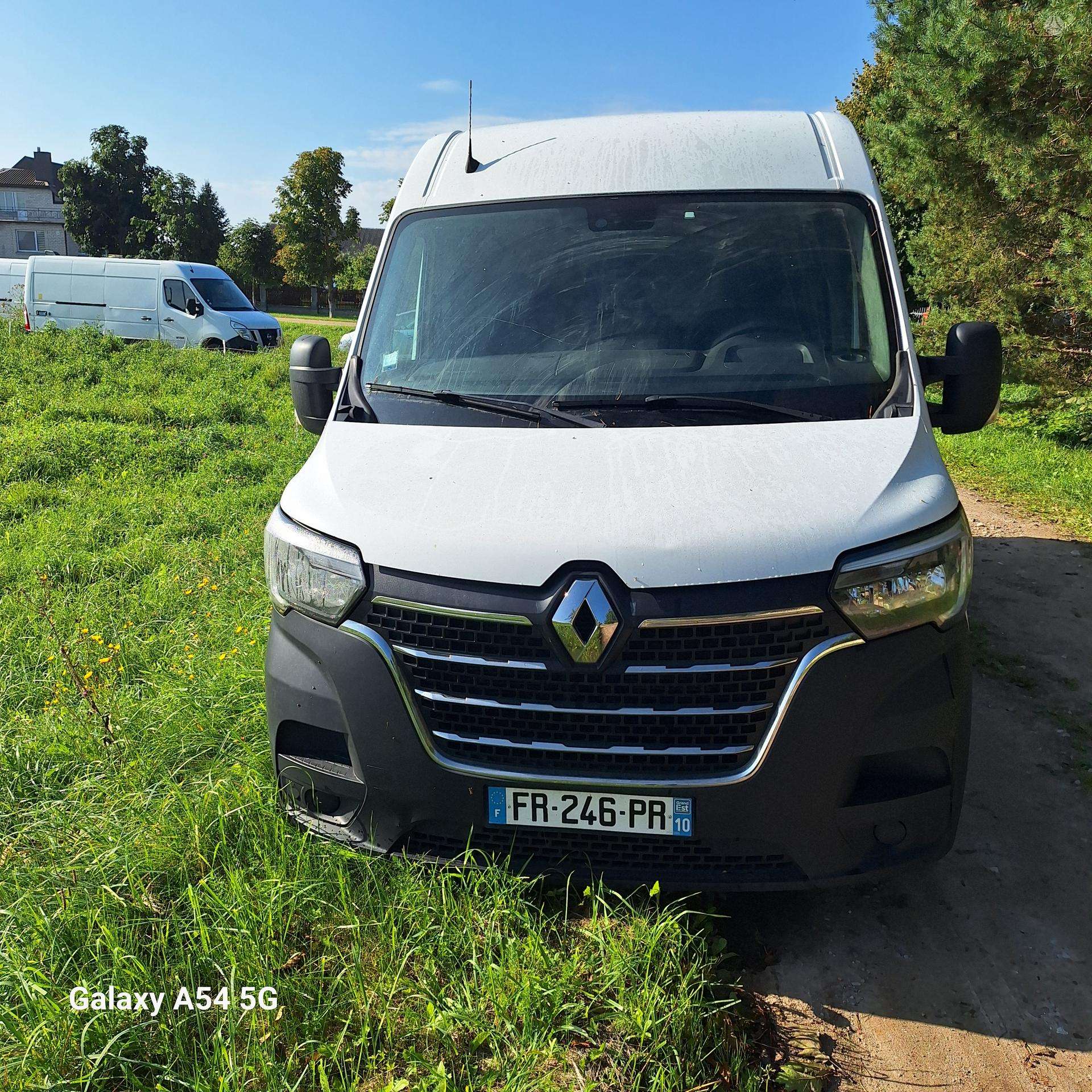 Renault Master.