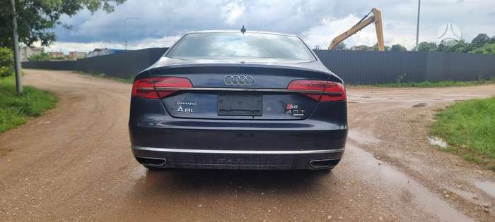 Audi A8.