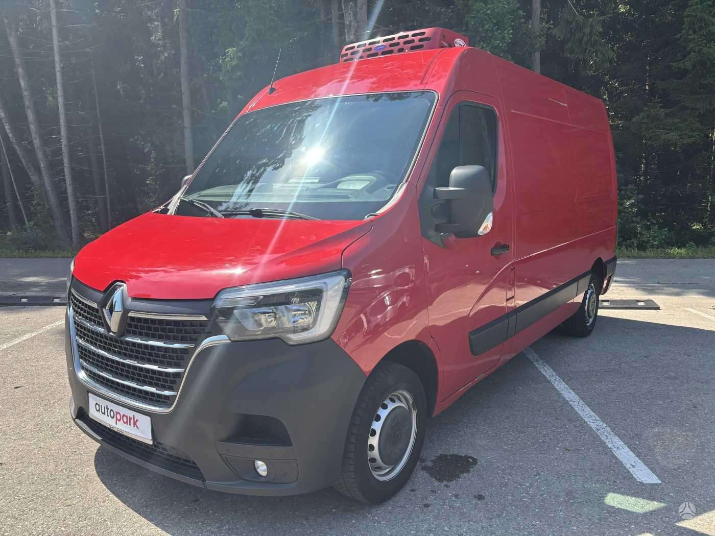 Renault Master.