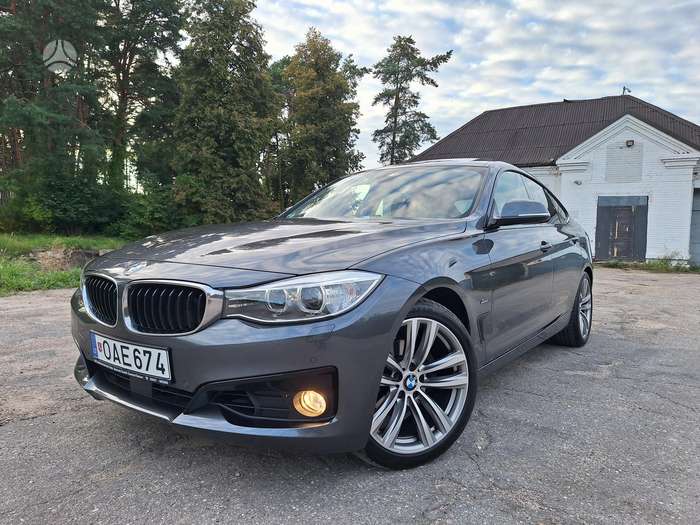 BMW 320 Gran Turismo.