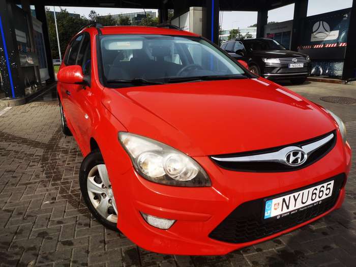 Hyundai i20.