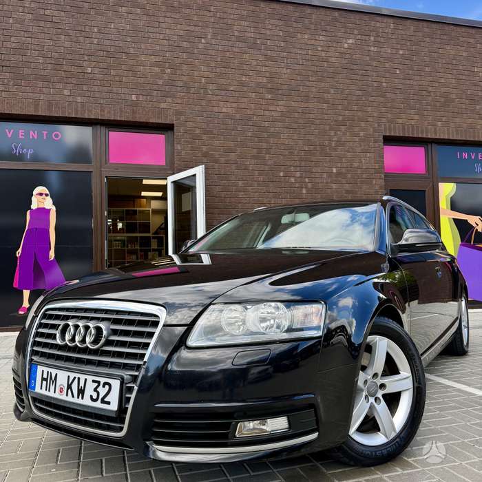 Audi A6.