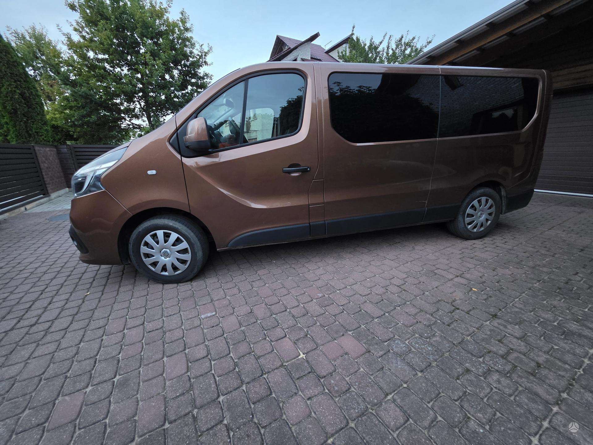 Renault Trafic.