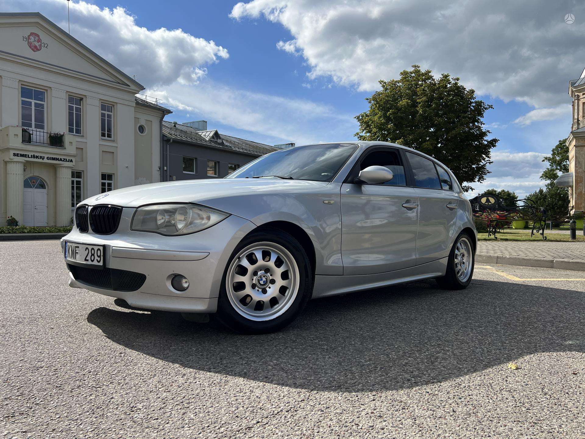 BMW 120