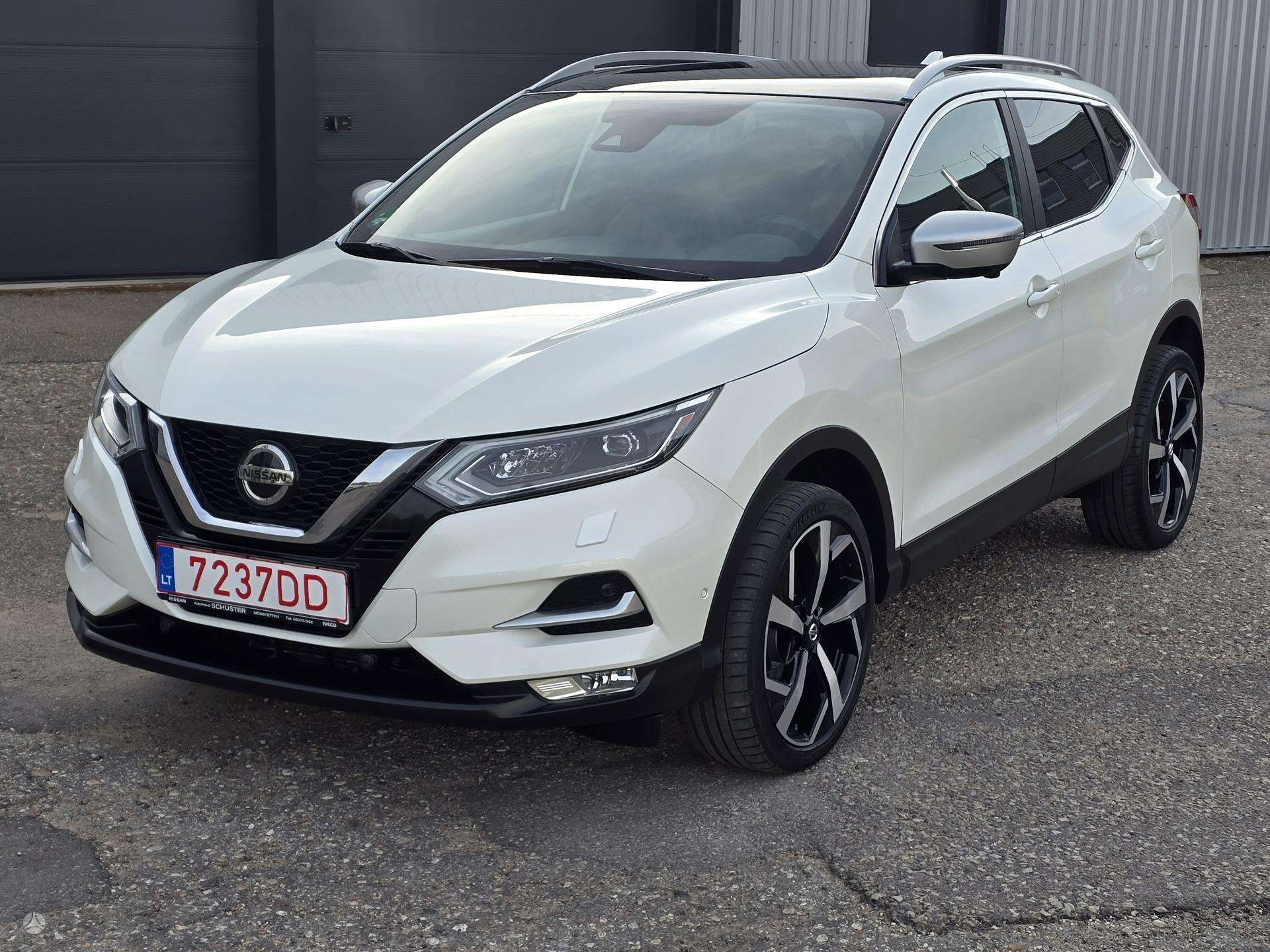 Nissan Qashqai.