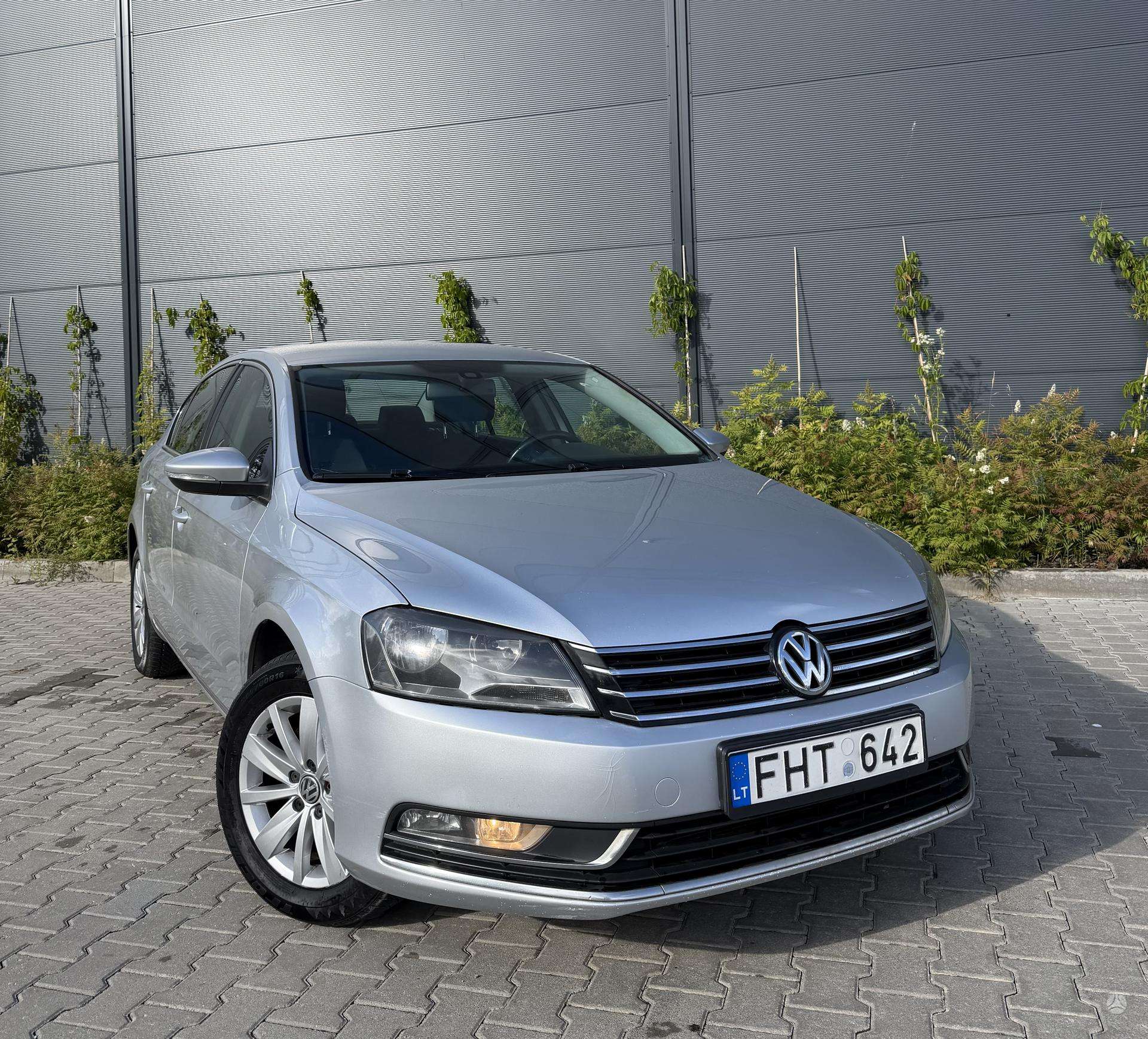 Volkswagen Passat.