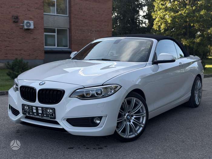 BMW 220.