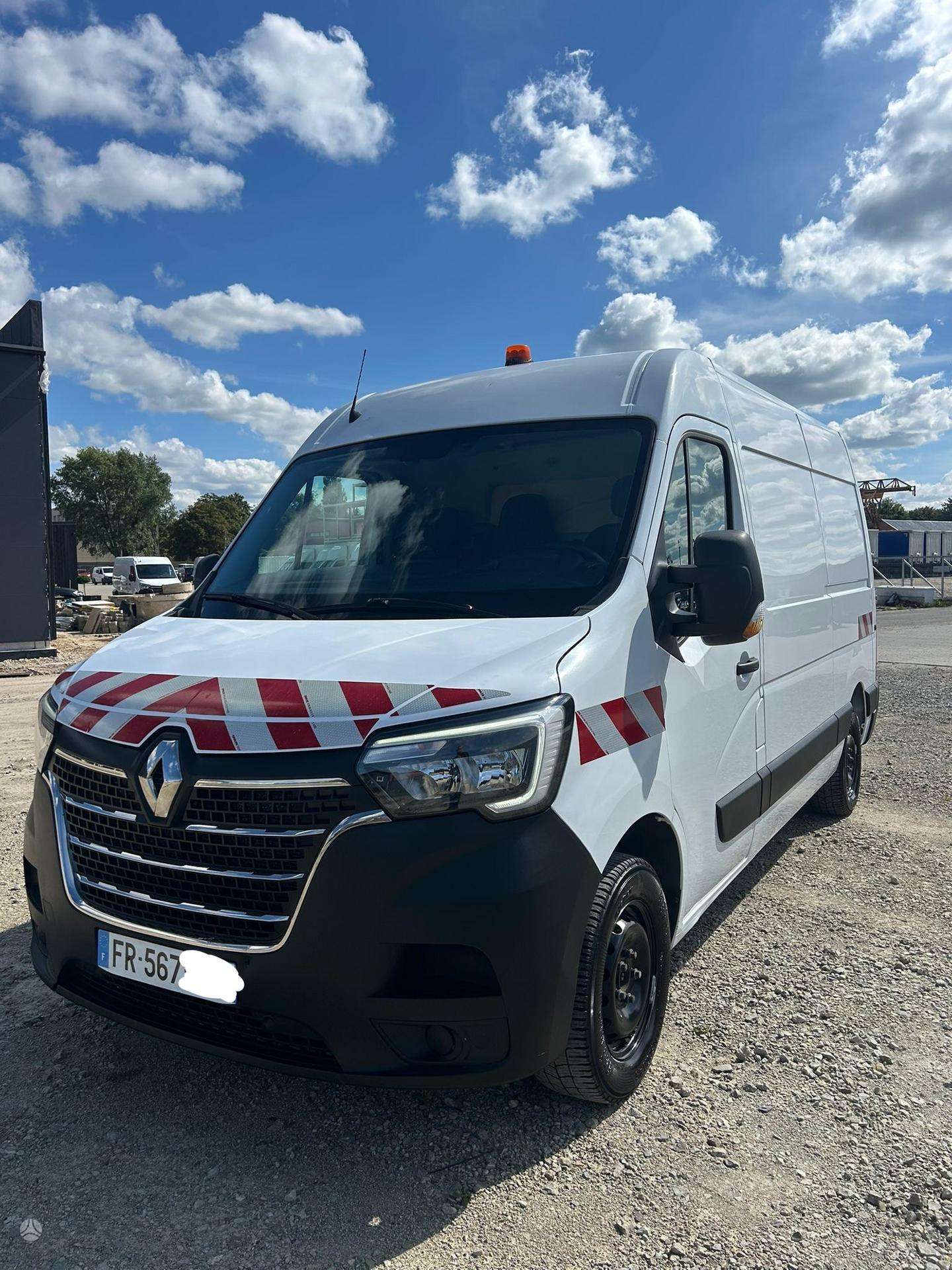 Renault Master.