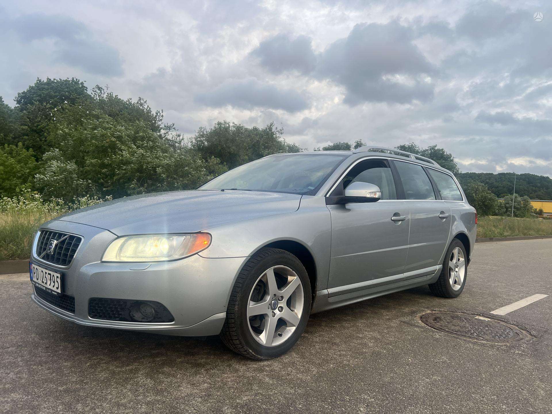 Volvo V70