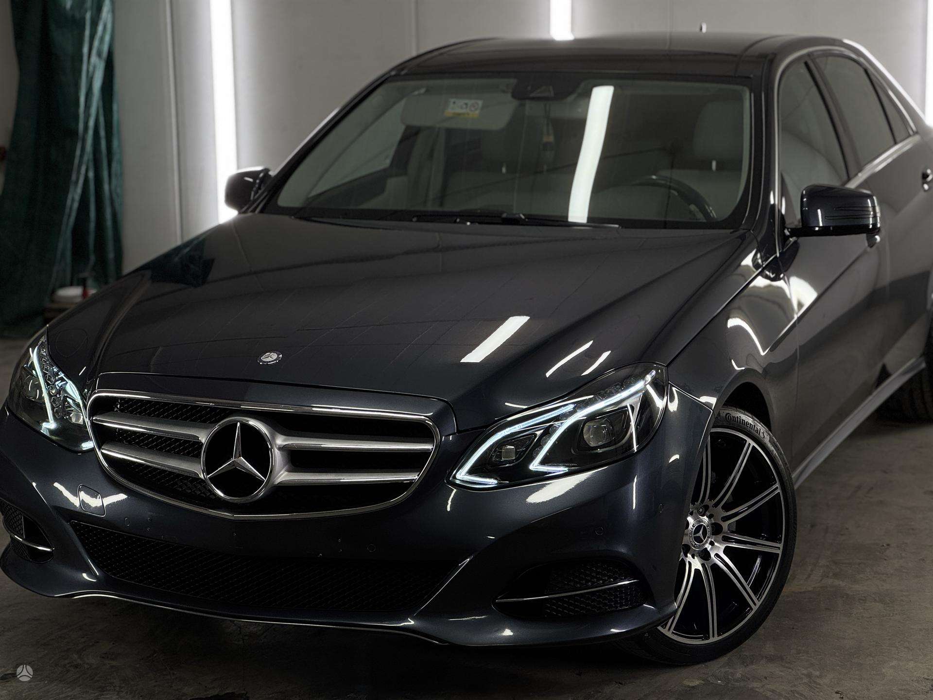 Mercedes-Benz E220