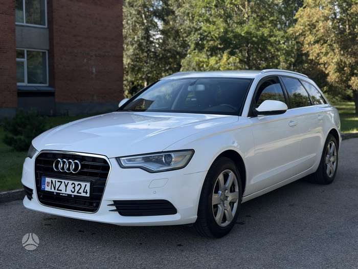 Audi A6.