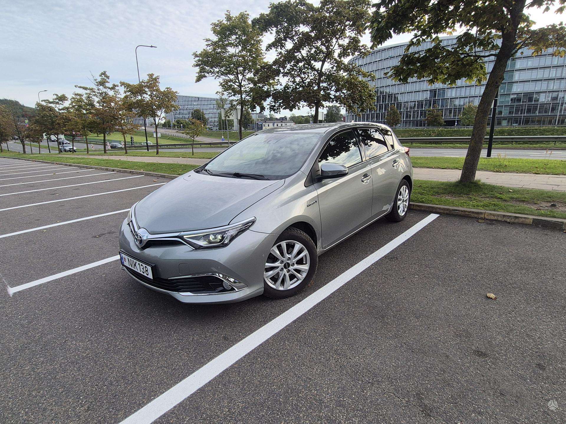 Toyota Auris.