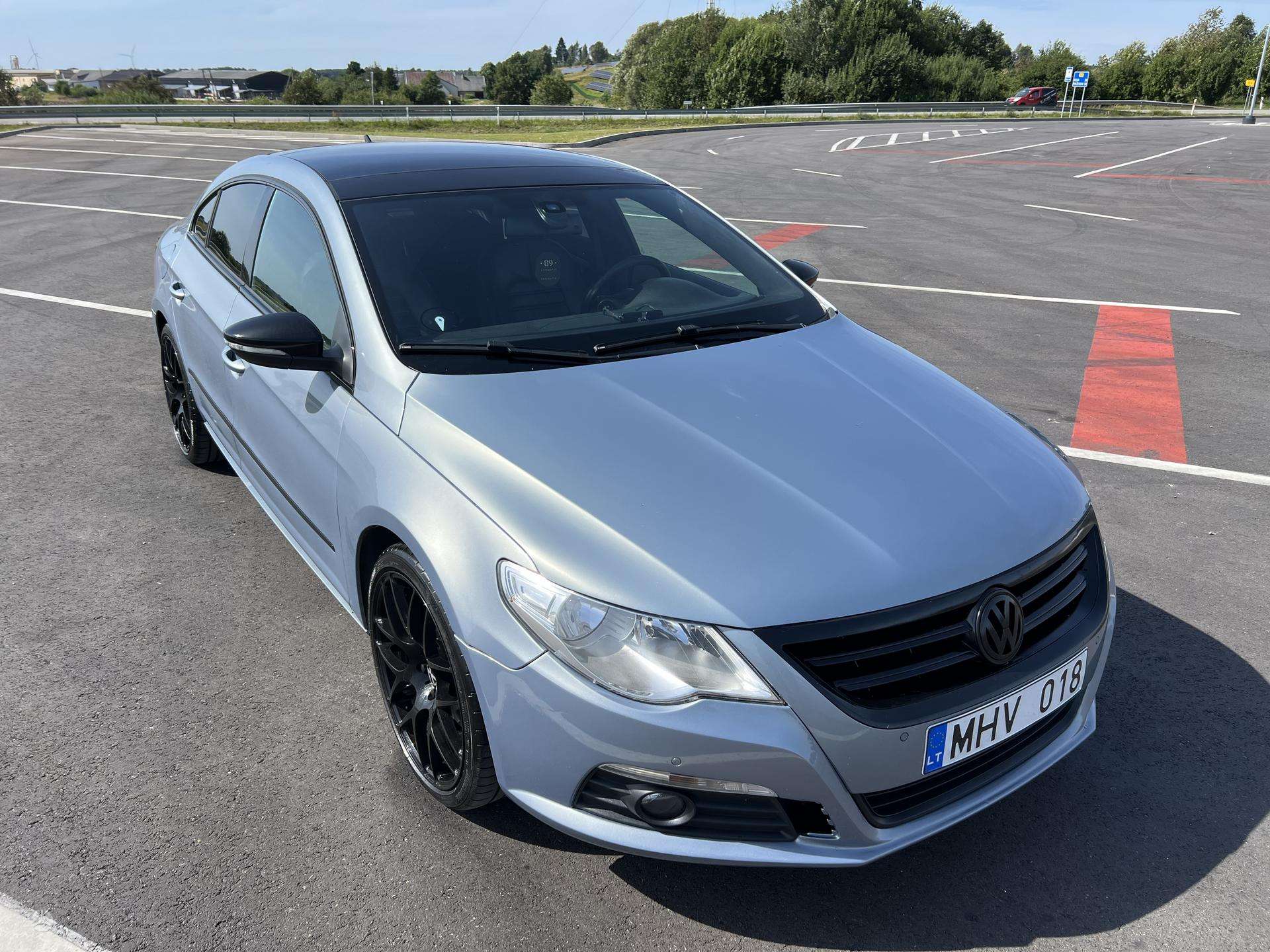 Volkswagen CC.